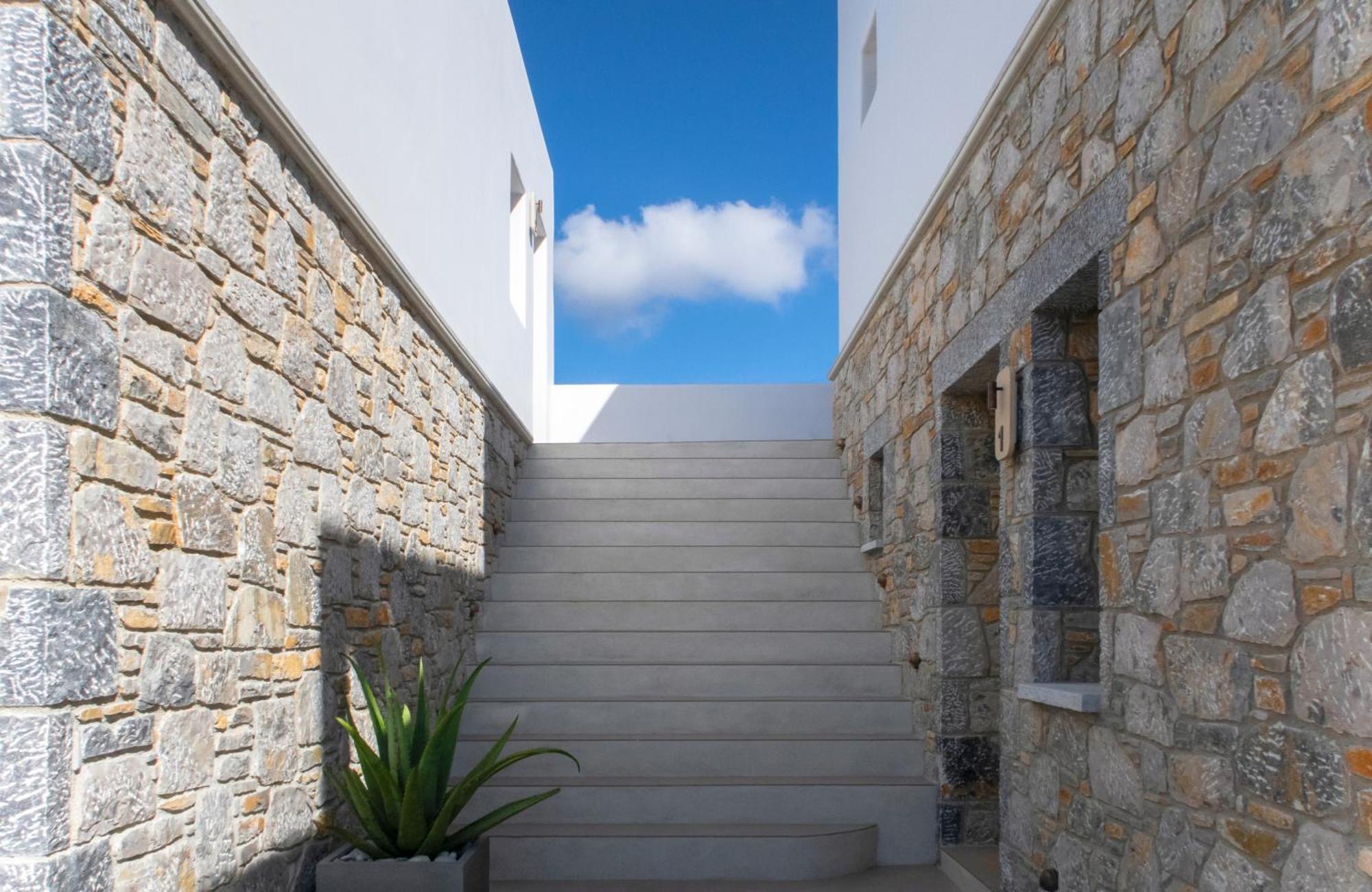 Anassa Boutique Hotel Livadi  Exterior photo